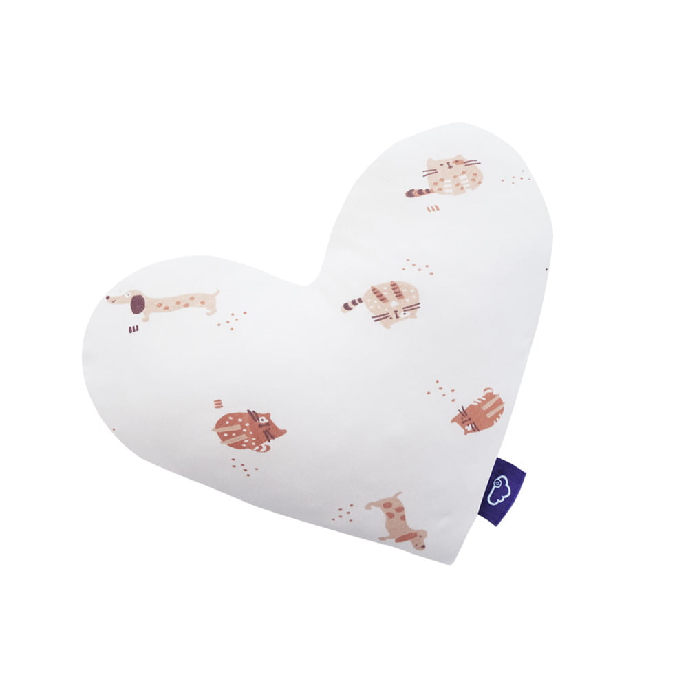 Cuddle cushion heart cats&dogs