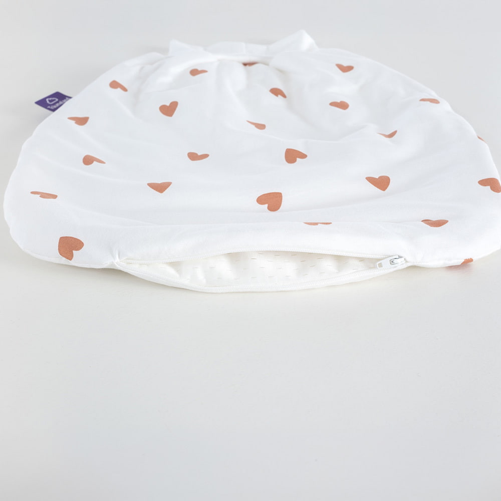 Heart-Shaped Sleeping Bag with Ventilation